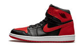 1 Retro Mid "2001 - Bred" 136066 061