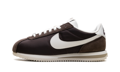 Cortez WMNS"Baroque Brown" DZ2795 200