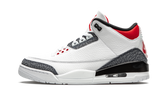 3 Retro SE DNM "Fire Red Denim" CZ6431 100