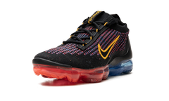 Vapormax 2021 FN NN "Black Photo Blue Crimson Gold" DV2198 001
