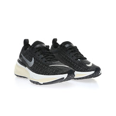 ZoomX Invincible Run 3 Oreo