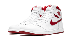 1 Retro High OG "Metallic Red" 555088 103