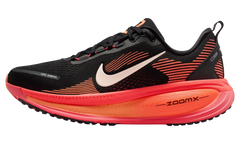 Vomero 18 WMNS"Black/ Washed Coral/ Hot Lava/ Bright Mango" HM6804 010