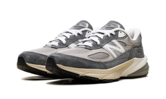 990v6 "Made in USA - Castlerock" U990GR6