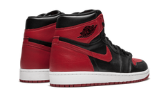 1 Retro High OG "Bred Banned 2016" 555088 001