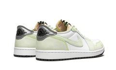 1 Low OG "Ghost Green" DM7837 103