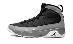9 Retro "Particle Grey" CT8019 060