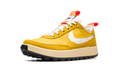 GENERAL PURPOSE SHOE WMNS"Tom Sachs - Dark Sulfur" DA6672 700