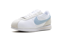 Cortez WMNS"White/Light Armory Blue/Light Orewood Brown" DZ2795 100